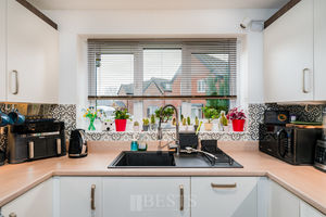 Sonoran Close Castlefields